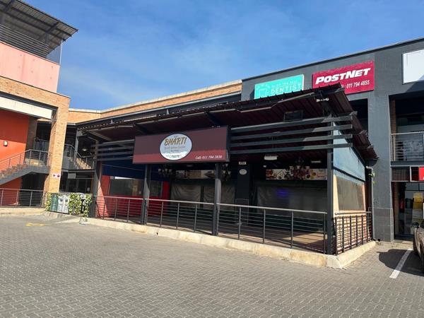 250  m² Retail Space