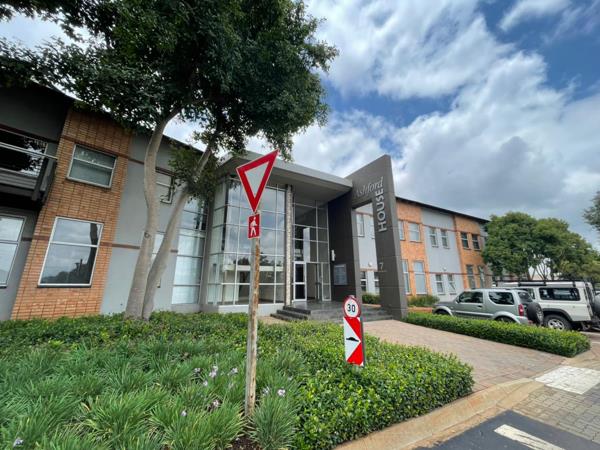 120  m² Commercial space