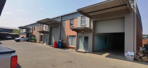 335  m² Industrial space