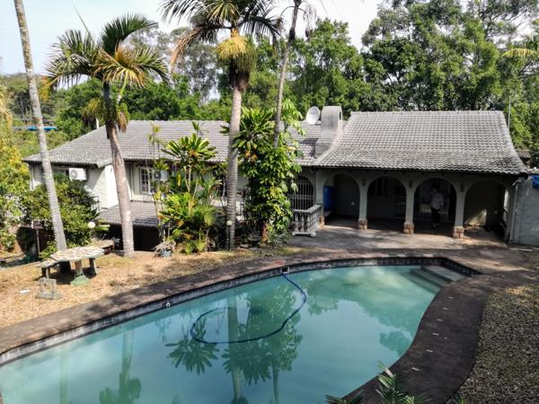 6 Bedroom House