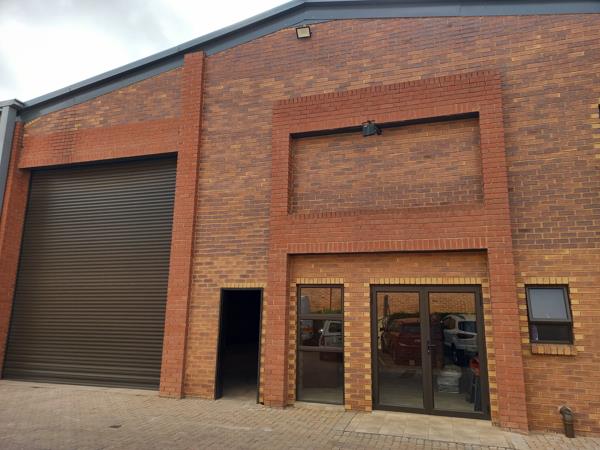 530  m² Industrial space