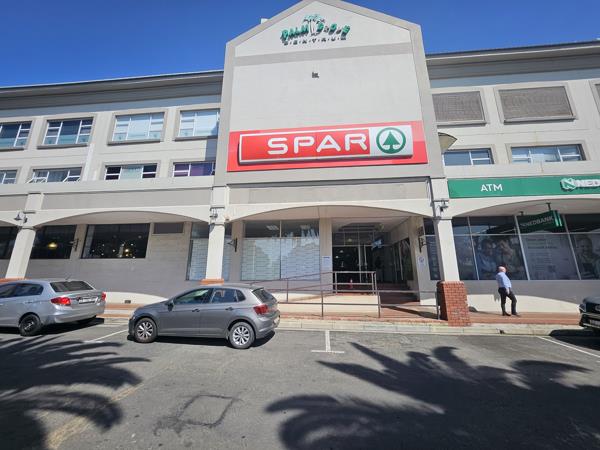76  m² Retail Space