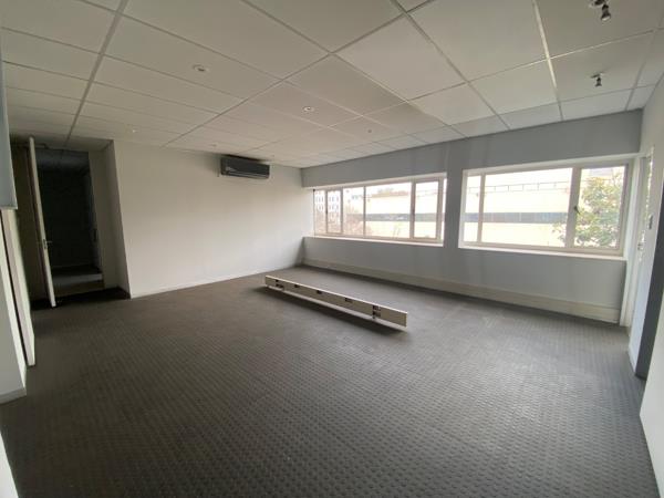 118  m² Commercial space