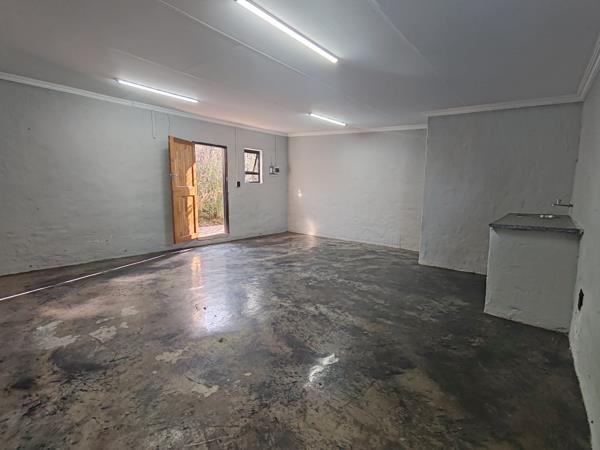 24  m² Commercial space