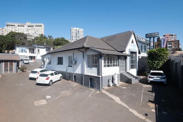 453 m² Commercial space