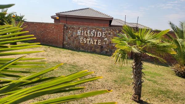 885 m² Land