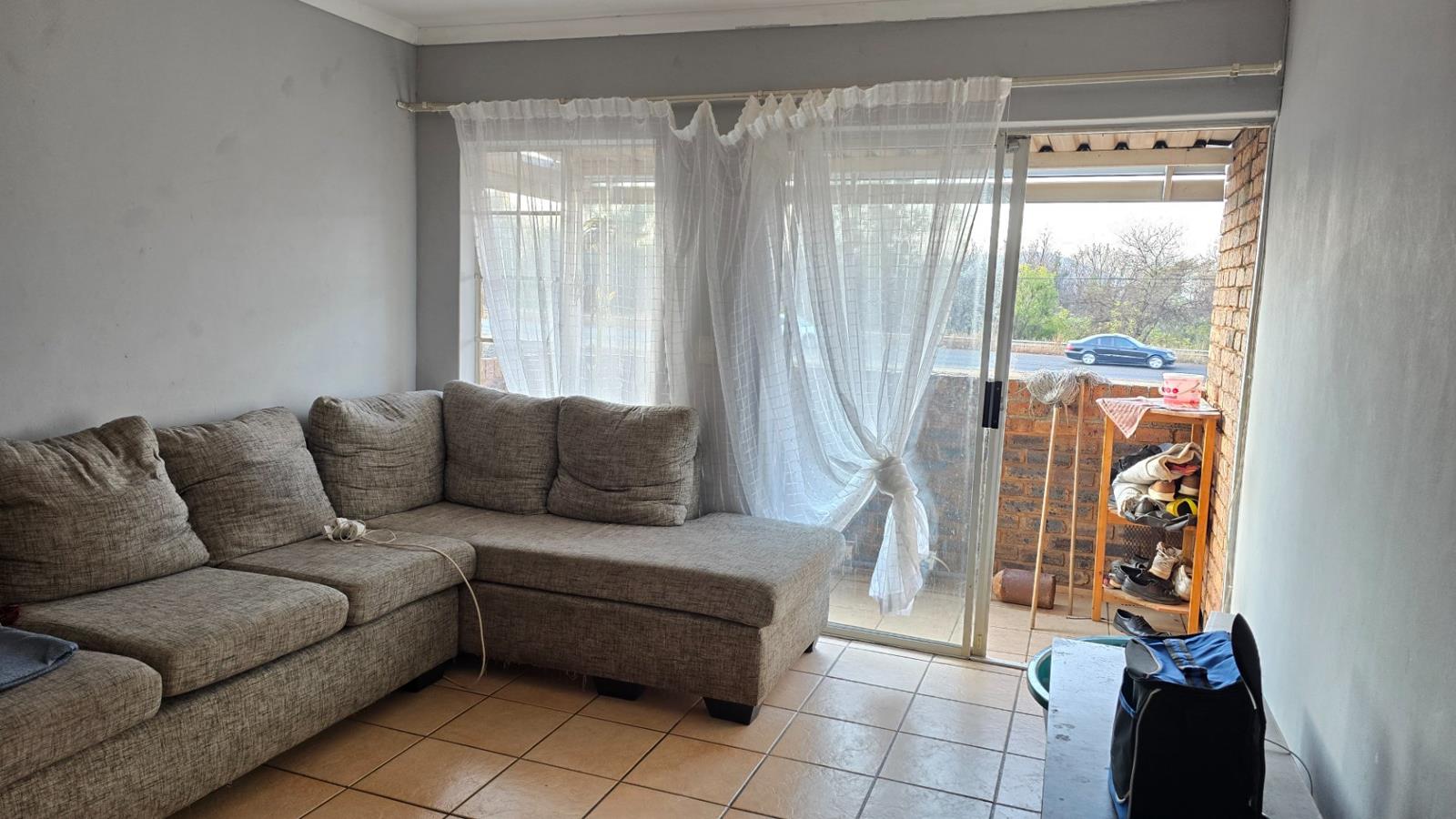 Apartment in Clarina - More