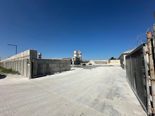 4 261  m² Industrial space