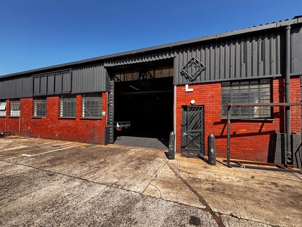 256  m² Industrial space