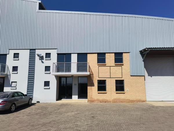 451  m² Industrial space