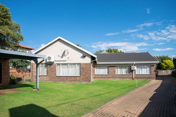 225  m² Commercial space