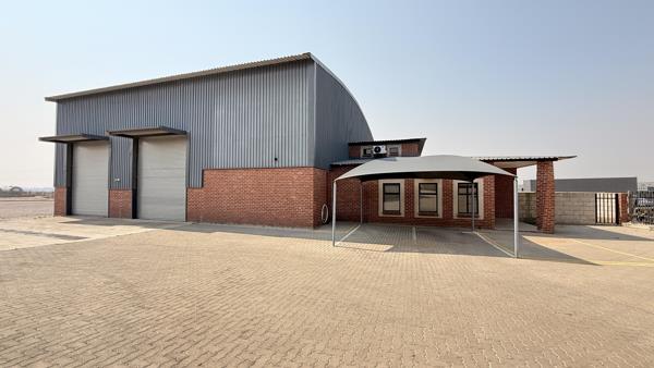 617  m² Industrial space