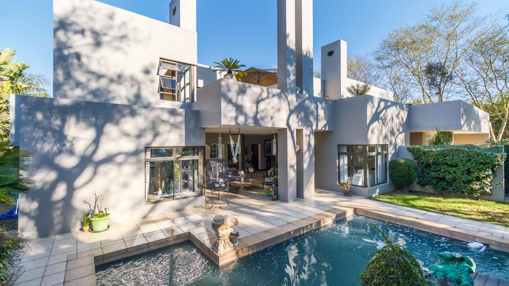 4 Bedroom House
