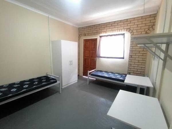 1 Bedroom House