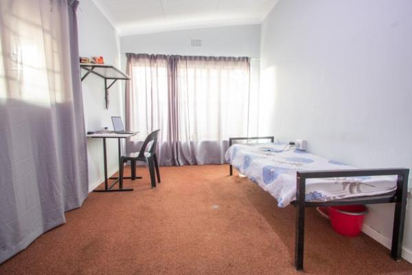 1 Bedroom House
