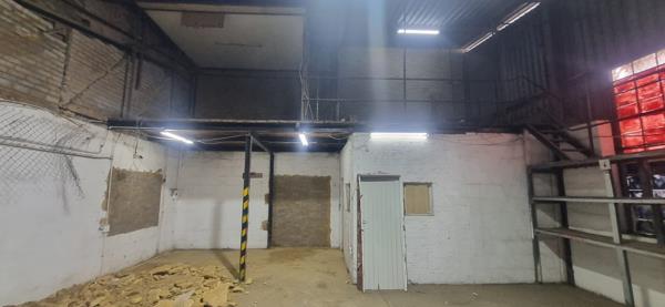 168  m² Industrial space