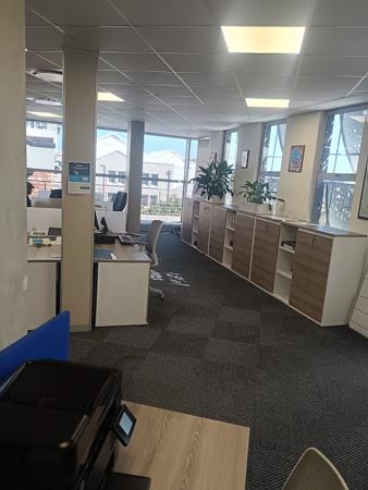 486 m² Commercial space
