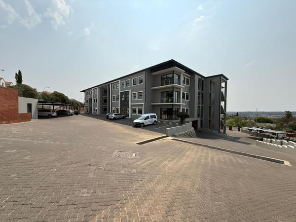 347  m² Commercial space