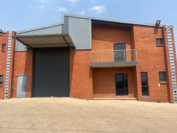 365  m² Industrial space