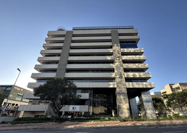 386  m² Commercial space