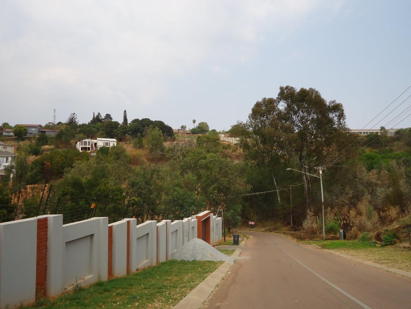 1 702 m² Land - View 5