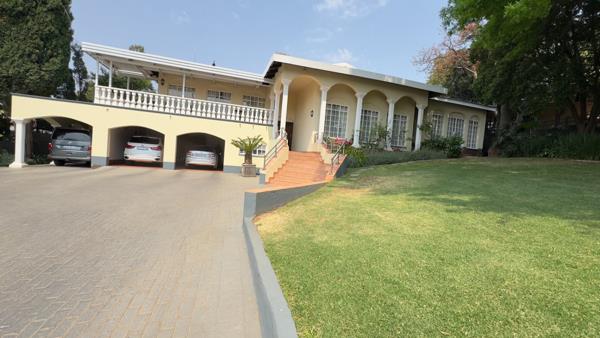 6 Bedroom House