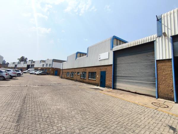 654  m² Industrial space