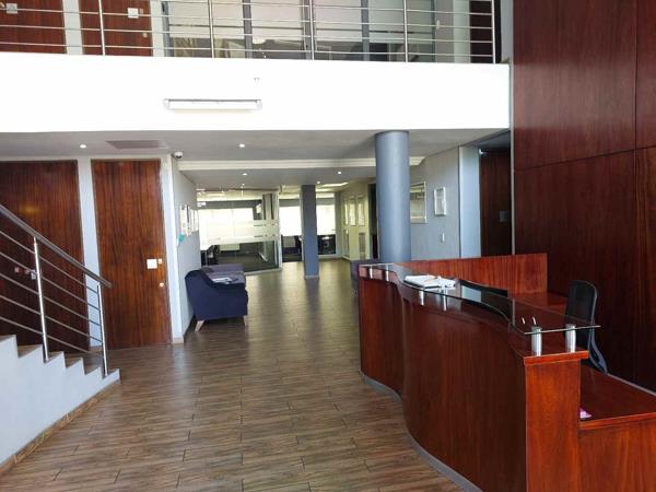 260  m² Office Space