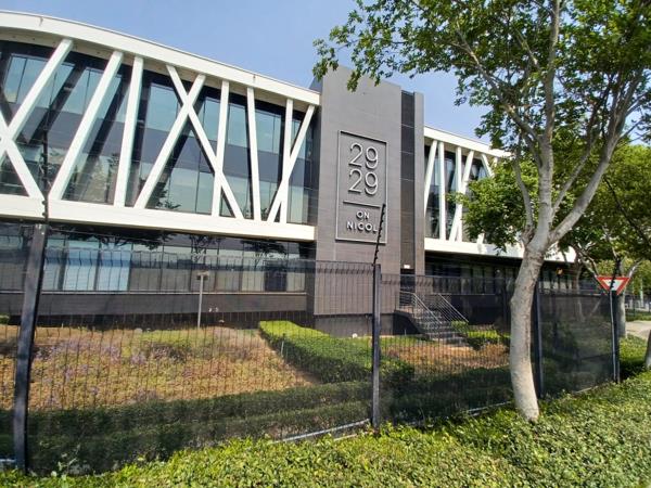 412 m² Office Space