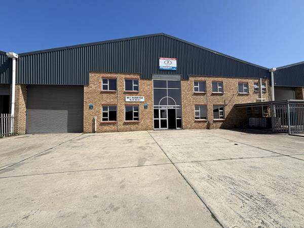 1 500  m² Industrial space