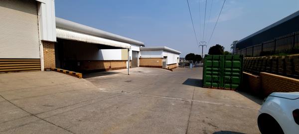 1 334  m² Industrial space