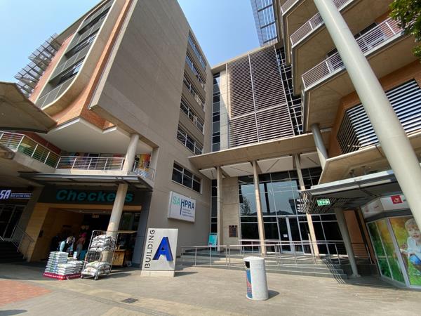 474  m² Office Space