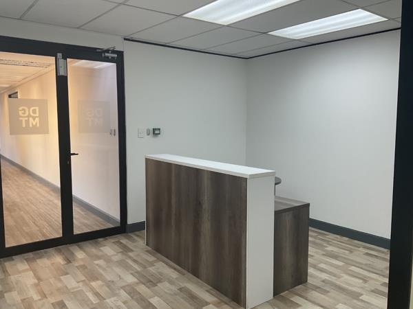 442  m² Commercial space