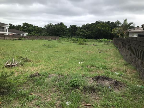 1 326 m² Land