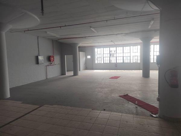 359  m² Industrial space