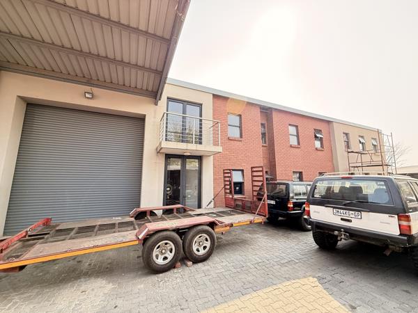 331  m² Industrial space