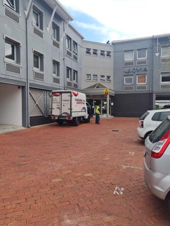 192  m² Office Space