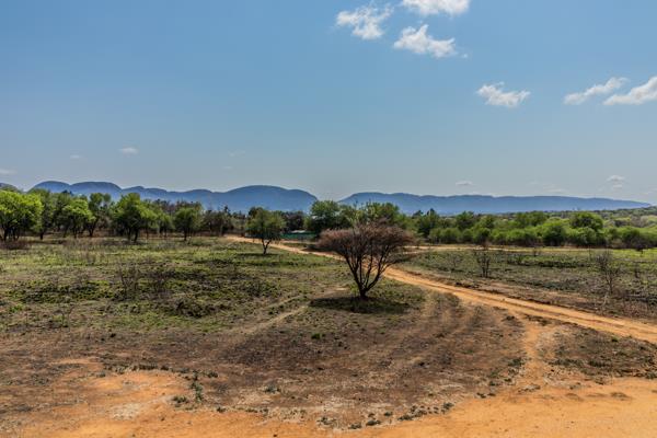 770 m² Land