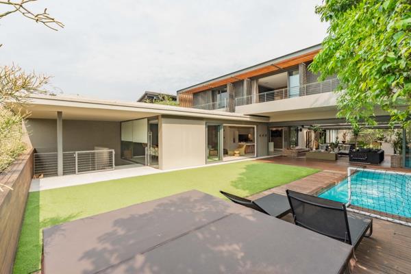 5 Bedroom House