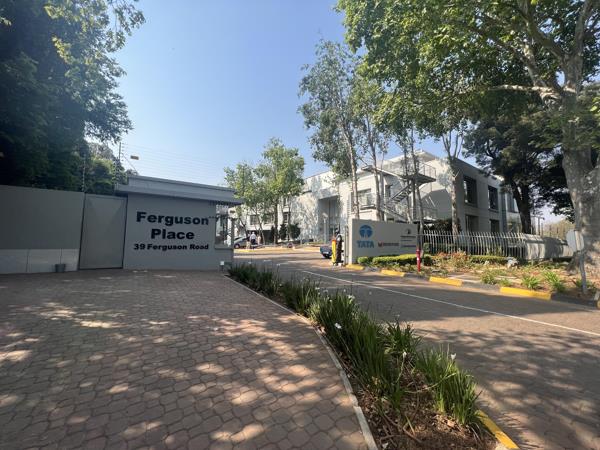 389 m² Commercial space