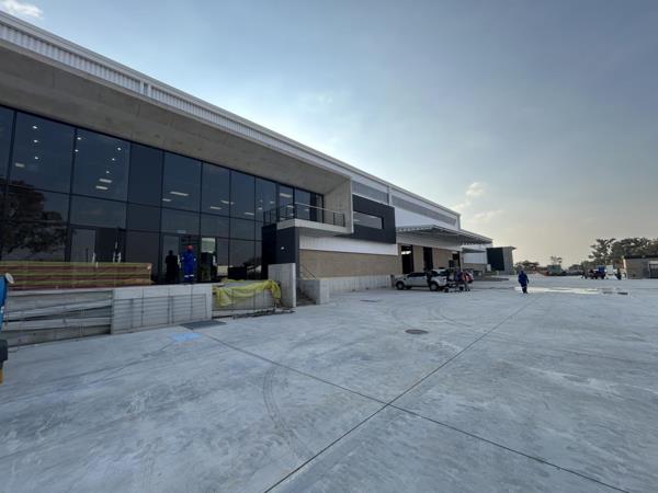 3 150  m² Industrial space