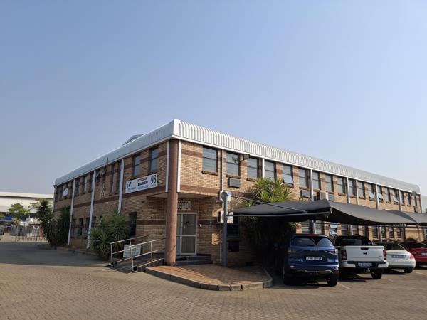 1 700  m² Industrial space