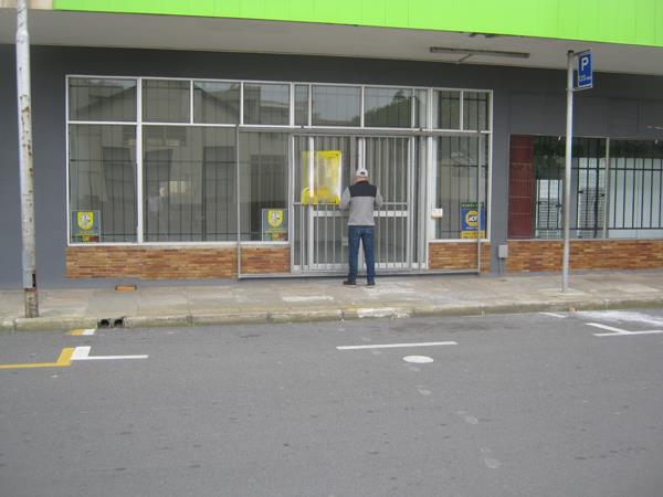 145  m² Commercial space