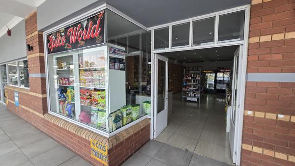 58  m² Commercial space