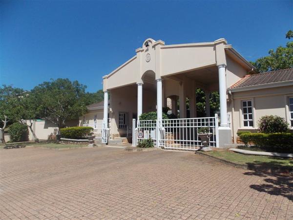 784 m² Land