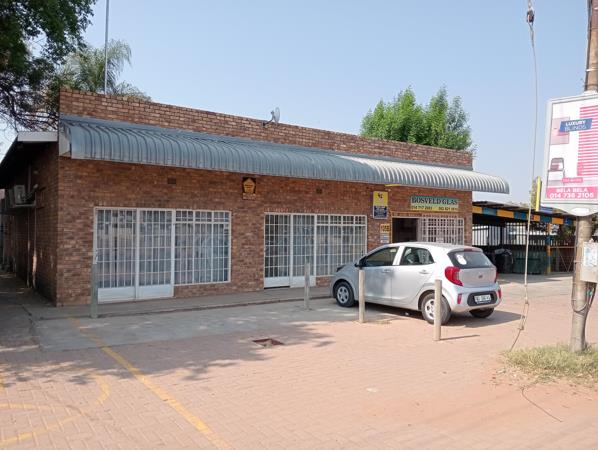 2 216  m² Commercial space