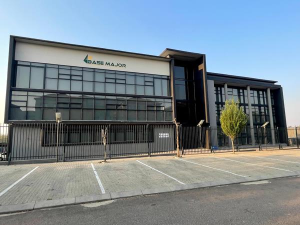 167  m² Commercial space