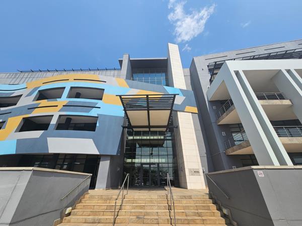 487  m² Commercial space