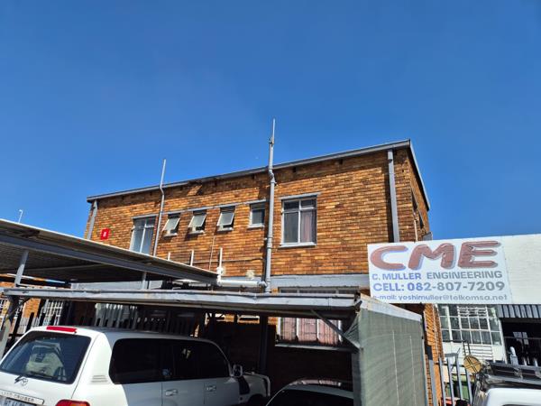 285  m² Industrial space