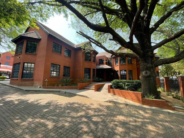 2 060  m² Commercial space